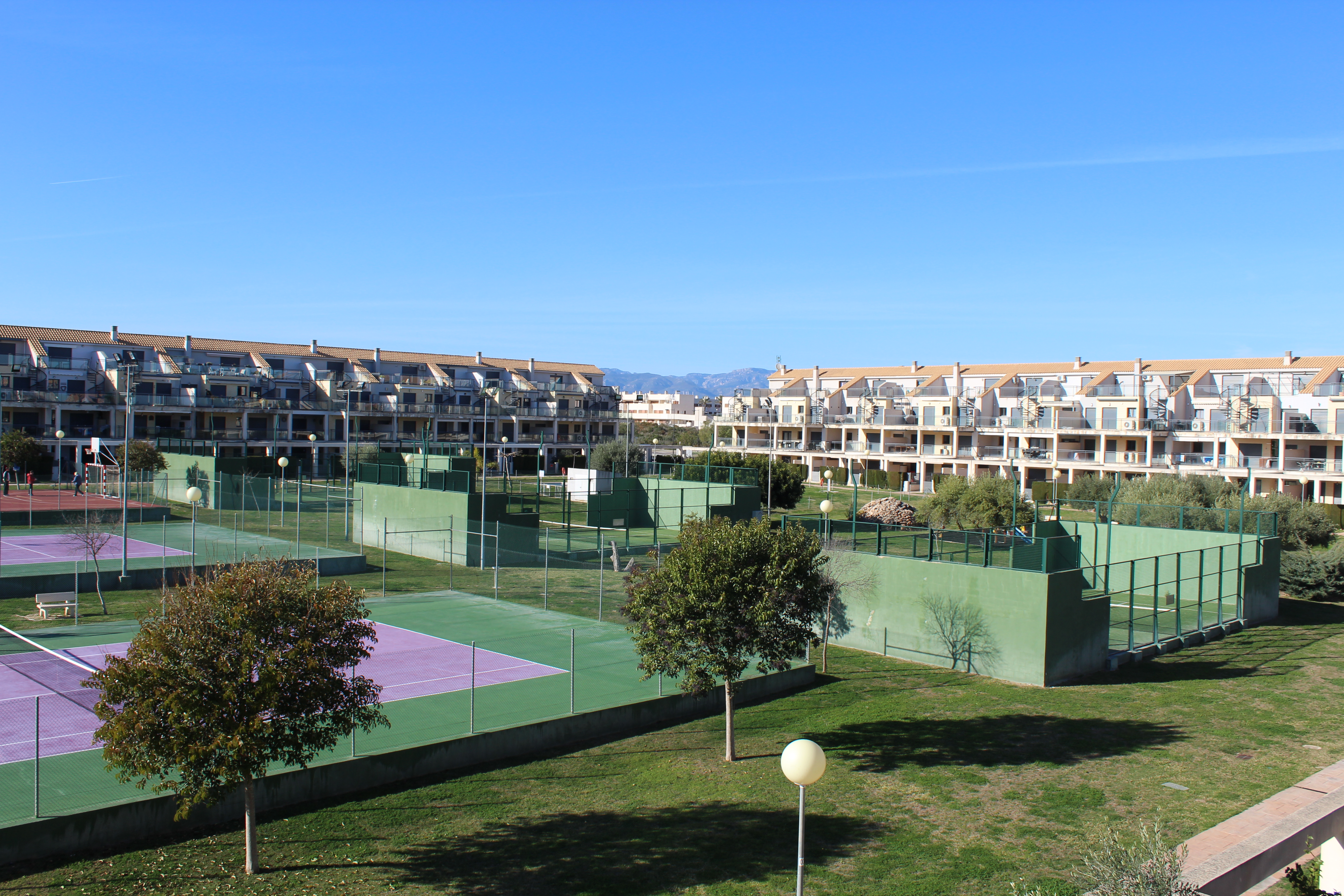 SE ALQUILA Apto en Campo de Golf Panorámica